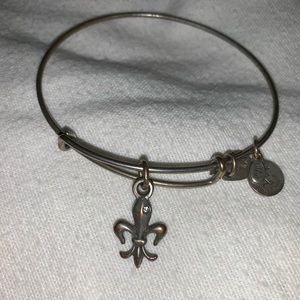 fleur de lis alex and ani braclet